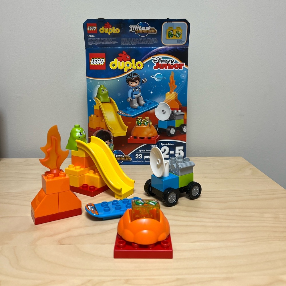 LEGO DUPLO Disney Junior Miles From Tomorrowland Space Adventure Set 10824